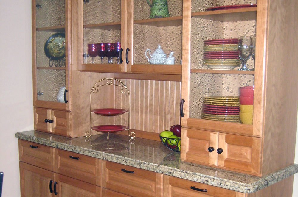 Granite Buffet with Ogee Eased Edge