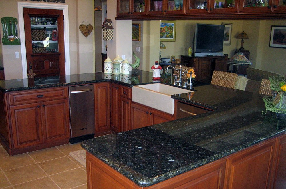 Granite Kitchen with Apron Sink and Full Bullnose Edge