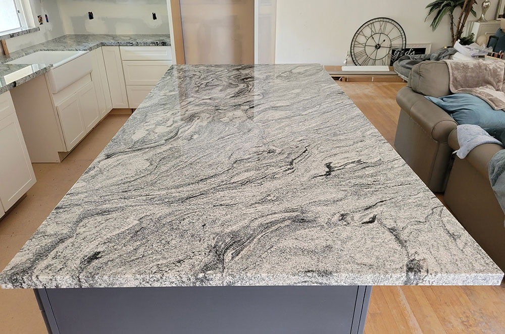 Visount White Granite Kitchen with Double Eased Edge